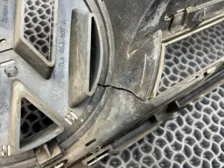 7L6853651C Решетка радиатора Volkswagen Touareg 1 Арт 2-969031, вид 9
