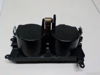 68431ZE30B Подстаканник Infiniti QX56 1 Арт E51784682, вид 6