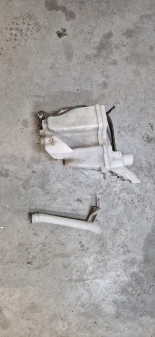 juke,F15,zbiorniczek Бачок омывателя Nissan Juke 1 Арт AL17746619326, вид 2