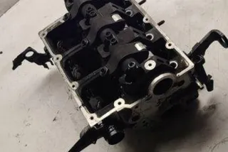 045103373H Клапанная крышка Volkswagen Polo 4 Арт AL17596391001_3, вид 1