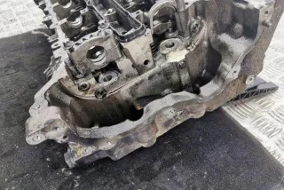 R6400162201 Клапанная крышка Mercedes B W245 Арт AL17619854440, вид 9