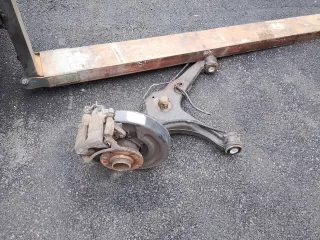 VOLKSWAGEN Кулак задний правый Volkswagen Transporter T5 Арт AL17629084454, вид 5