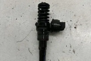 038130073AR Форсунка Volkswagen Passat B5 Арт AL17656159164, вид 1