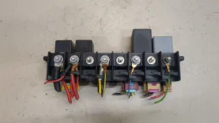 4A0941822 Блок реле Audi A4 B5 Арт 9178416, вид 3