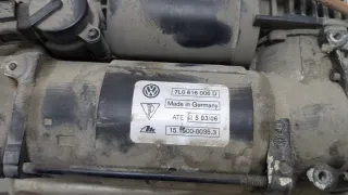  Блок клапанов пневмоподвески Porsche Cayenne 955 Арт 11426726, вид 2