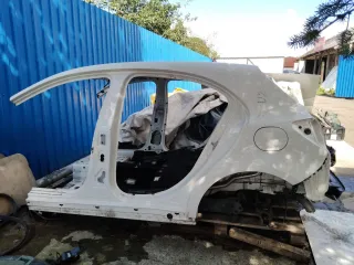  часть кузова (вырезанный элемент) Mercedes A W176 Арт 112098, вид 1